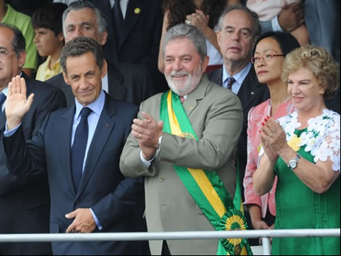 Os presidentes</p>...</div>

 

 

<div class=